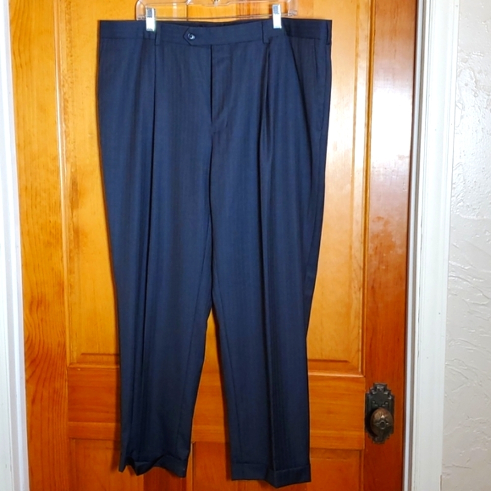 BROOKS BROTHERS W40 GREY PINSTRIPE PLEATED FRONT PANTS